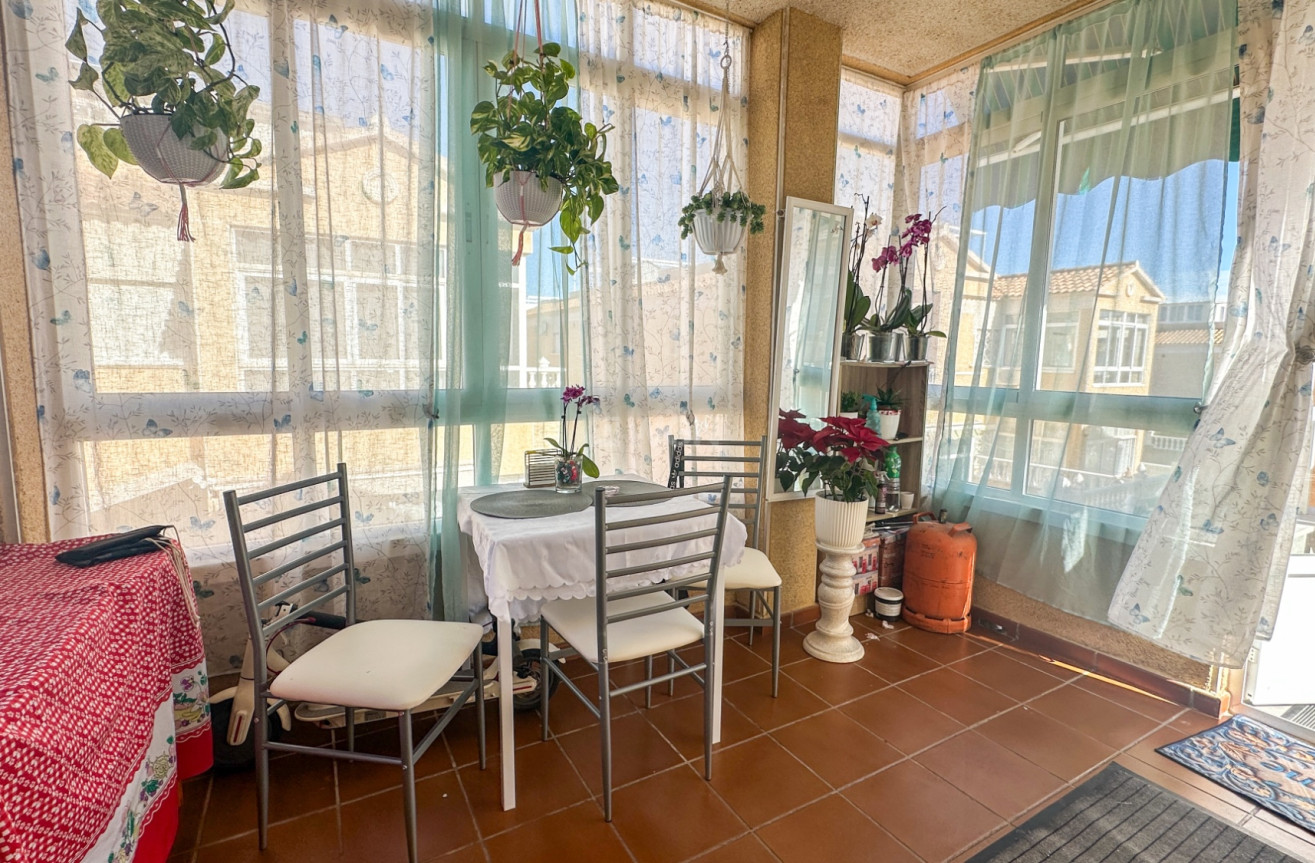 Resale - Apartment / flat - Torrevieja - Costa Blanca