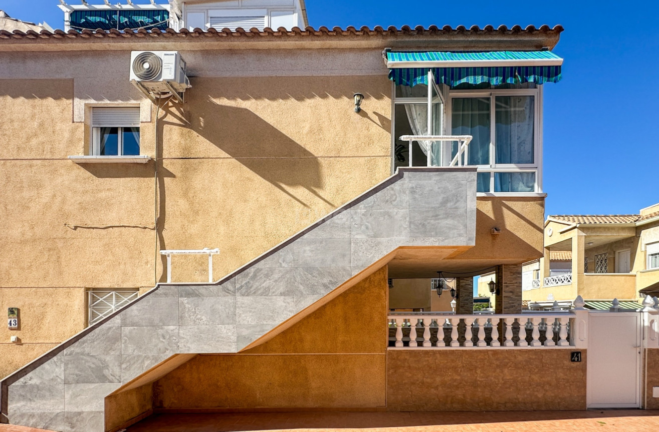 Resale - Apartment / flat - Torrevieja - Costa Blanca