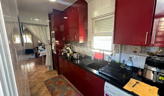 Resale - Apartment / flat - Torrevieja - Costa Blanca