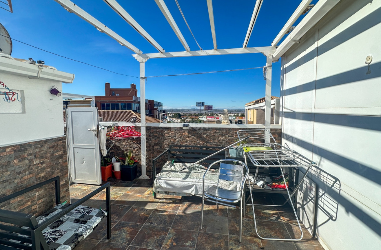 Resale - Apartment / flat - Torrevieja - Costa Blanca