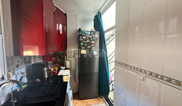 Resale - Apartment / flat - Torrevieja - Costa Blanca