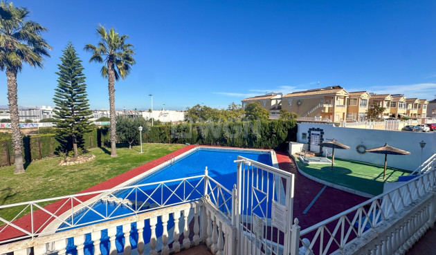 Resale - Apartment / flat - Torrevieja - Costa Blanca