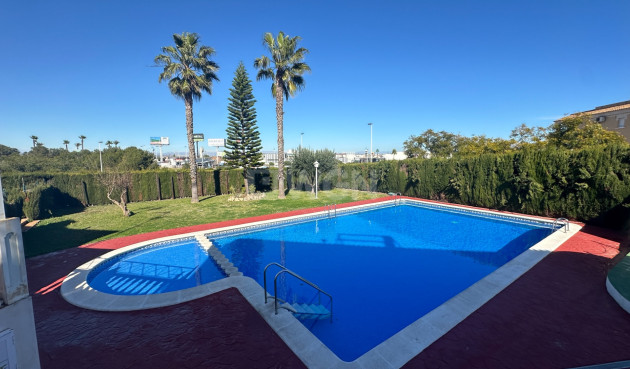 Resale - Apartment / flat - Torrevieja - Costa Blanca