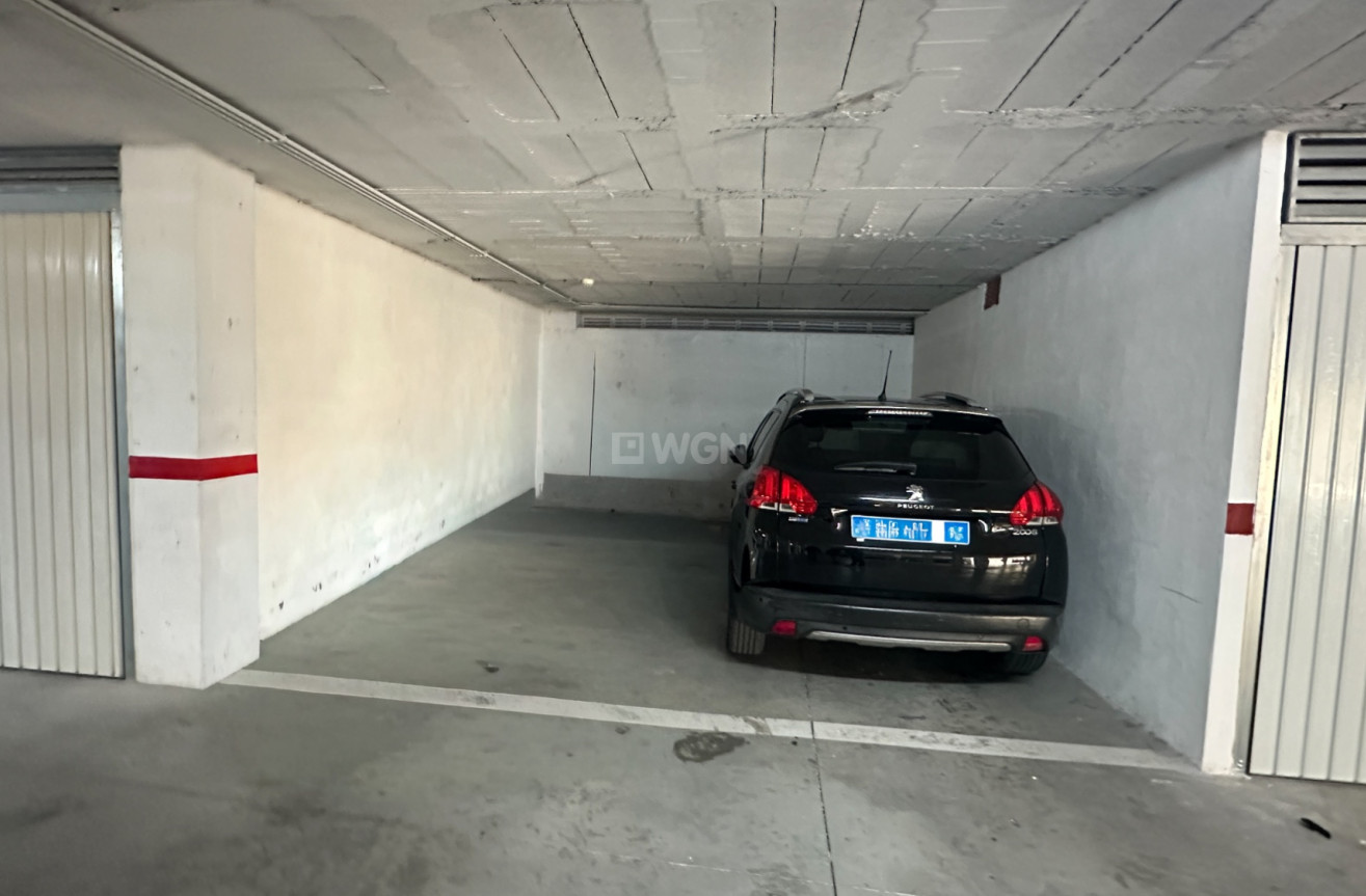 Resale - Apartment / flat - Torrevieja - Costa Blanca