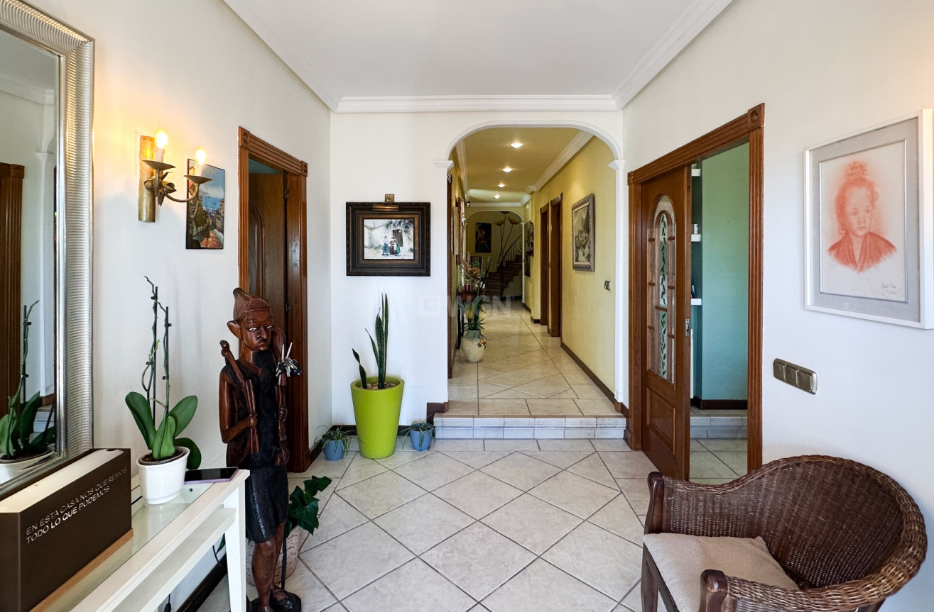 Resale - Villa - La Mata - Costa Blanca