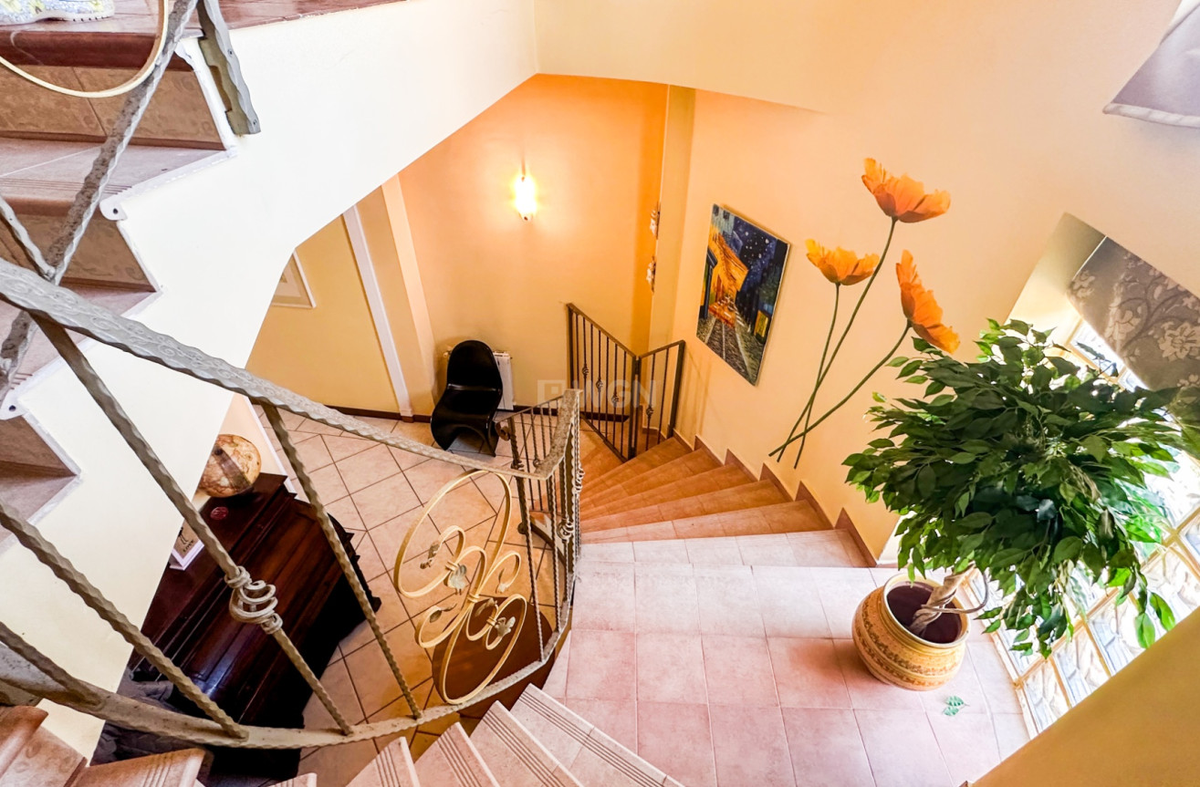 Resale - Villa - La Mata - Costa Blanca