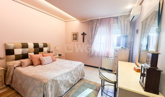 Resale - Villa - La Mata - Costa Blanca