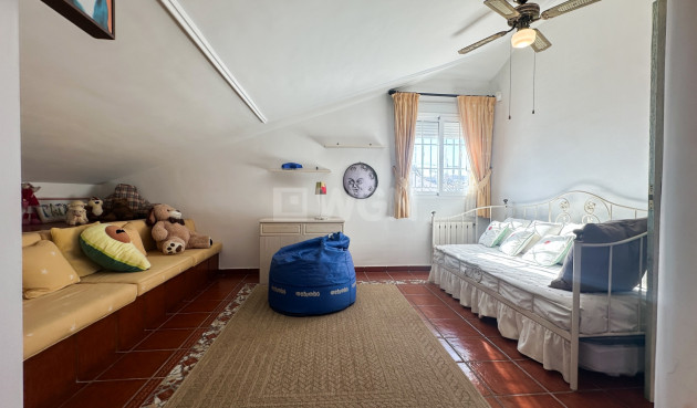 Resale - Villa - La Mata - Costa Blanca