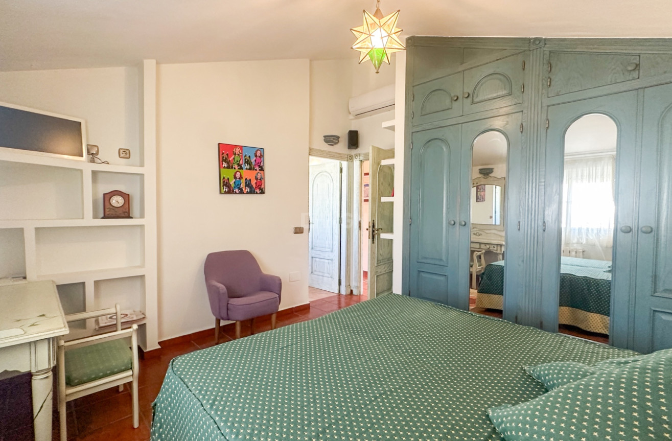 Resale - Villa - La Mata - Costa Blanca