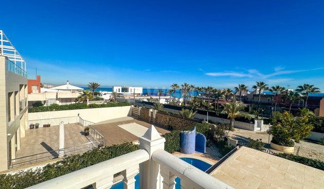 Resale - Villa - La Mata - Costa Blanca