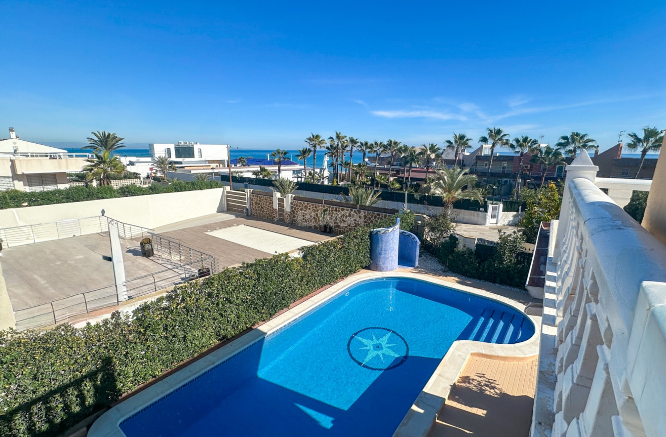 Resale - Villa - La Mata - Costa Blanca