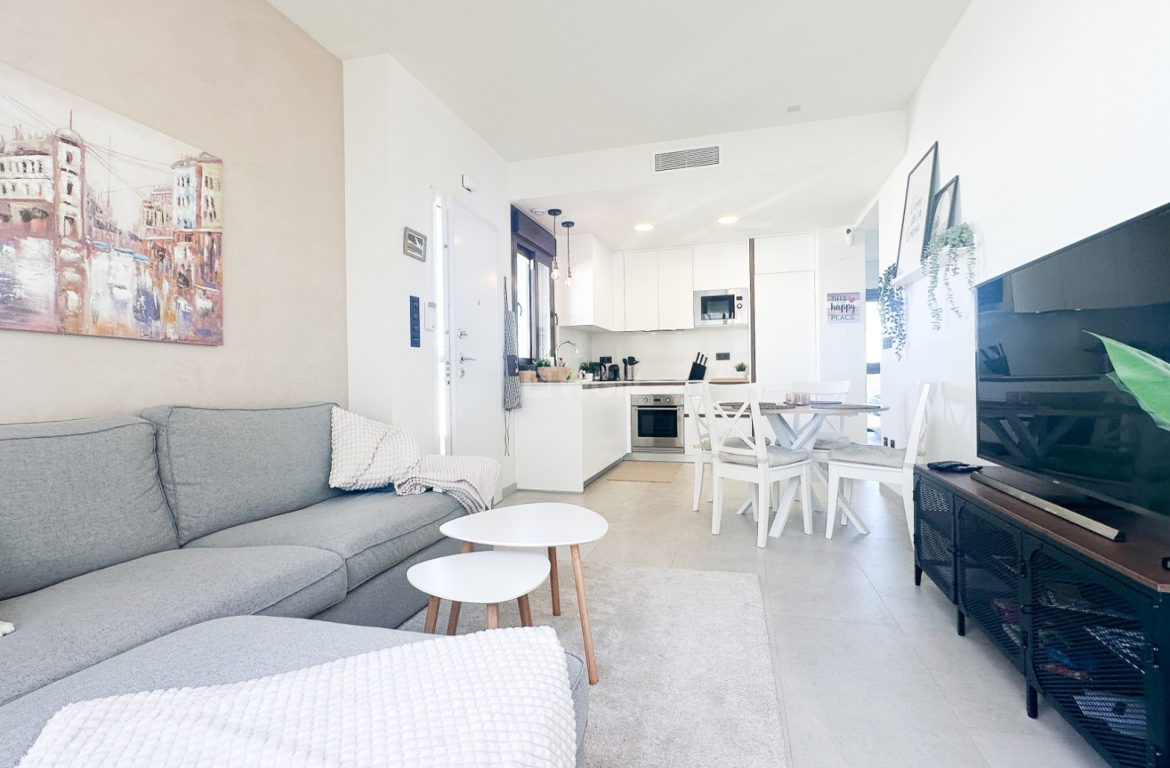 Resale - Apartment / flat - Torrevieja - Costa Blanca