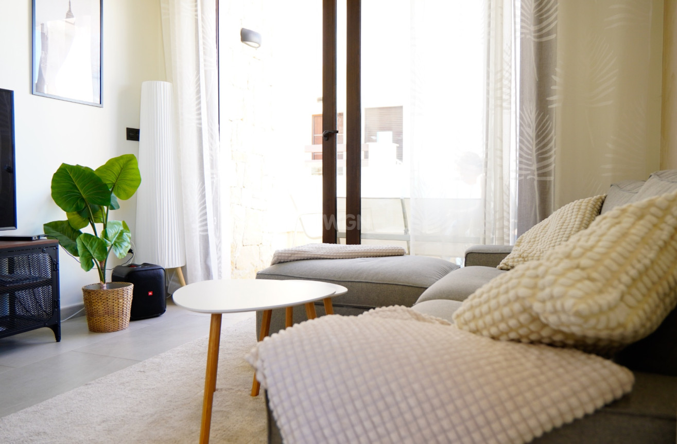 Resale - Apartment / flat - Torrevieja - Costa Blanca