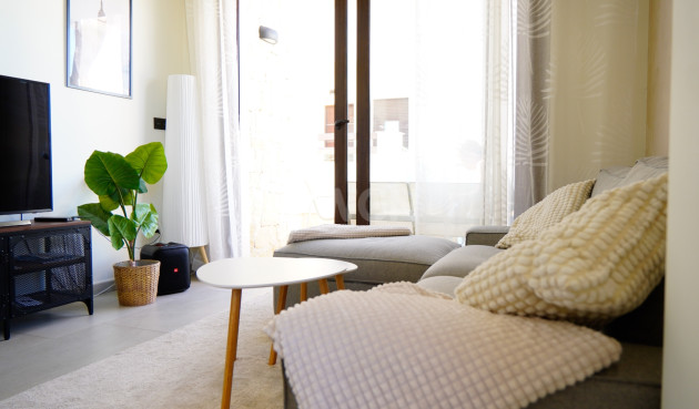 Resale - Apartment / flat - Torrevieja - Costa Blanca