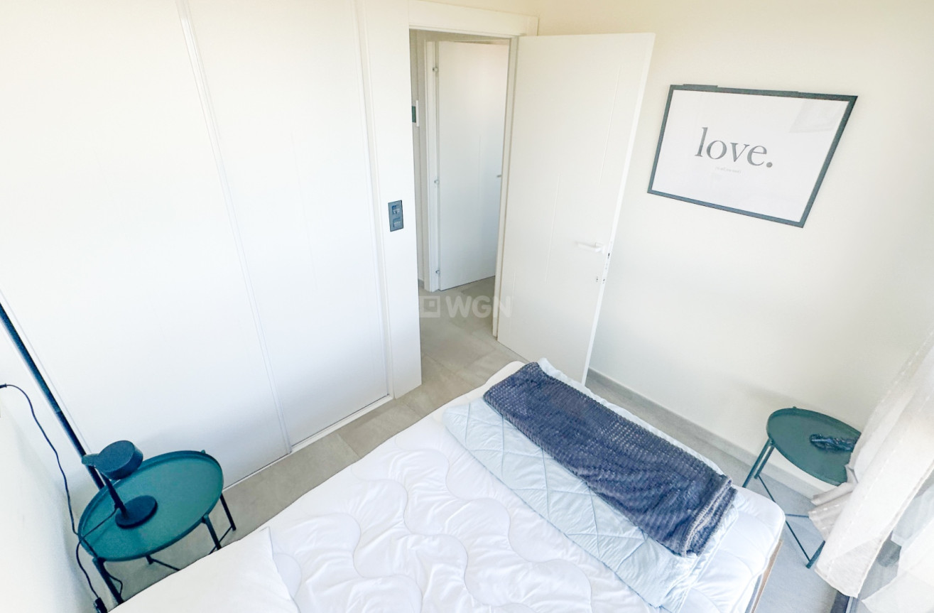 Resale - Apartment / flat - Torrevieja - Costa Blanca