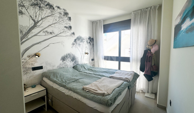 Resale - Apartment / flat - Torrevieja - Costa Blanca