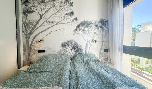 Resale - Apartment / flat - Torrevieja - Costa Blanca