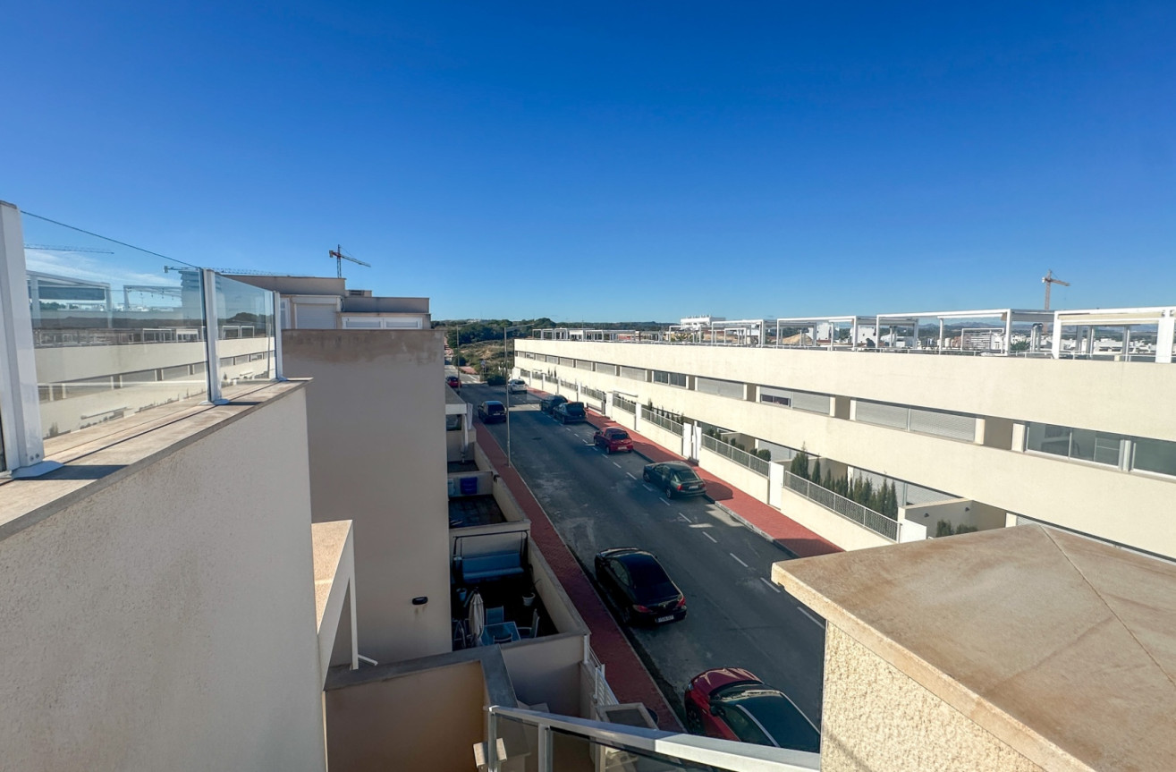 Resale - Apartment / flat - Torrevieja - Costa Blanca