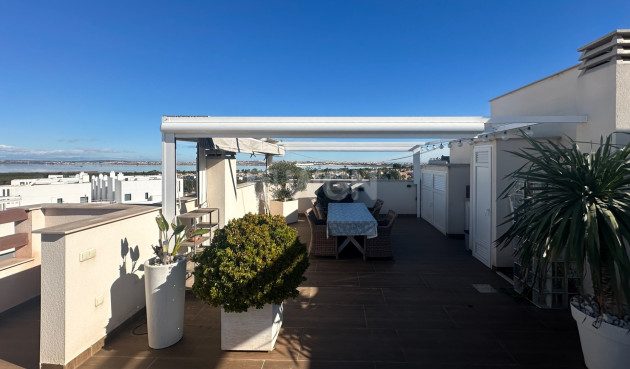 Resale - Apartment / flat - Torrevieja - Costa Blanca