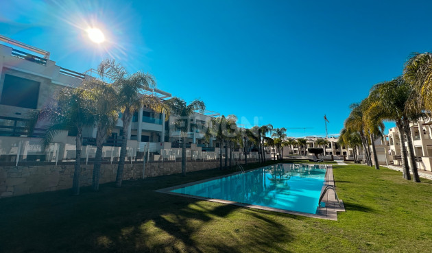 Resale - Apartment / flat - Torrevieja - Costa Blanca