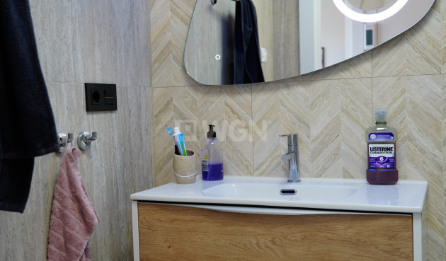 Resale - Apartment / flat - Torrevieja - Costa Blanca