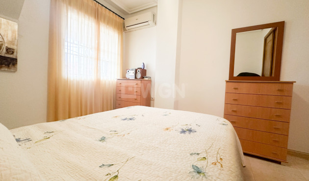 Resale - Apartment / flat - Orihuela Costa - Costa Blanca