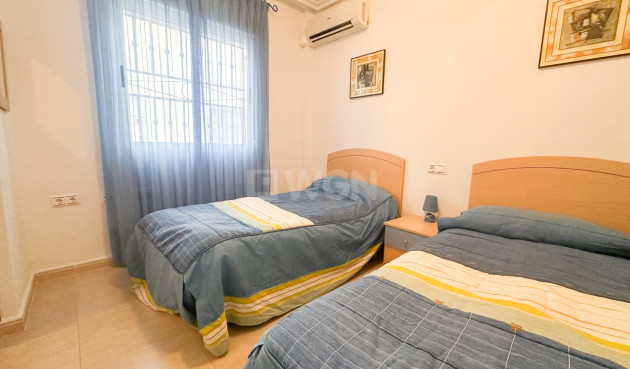 Resale - Apartment / flat - Orihuela Costa - Costa Blanca