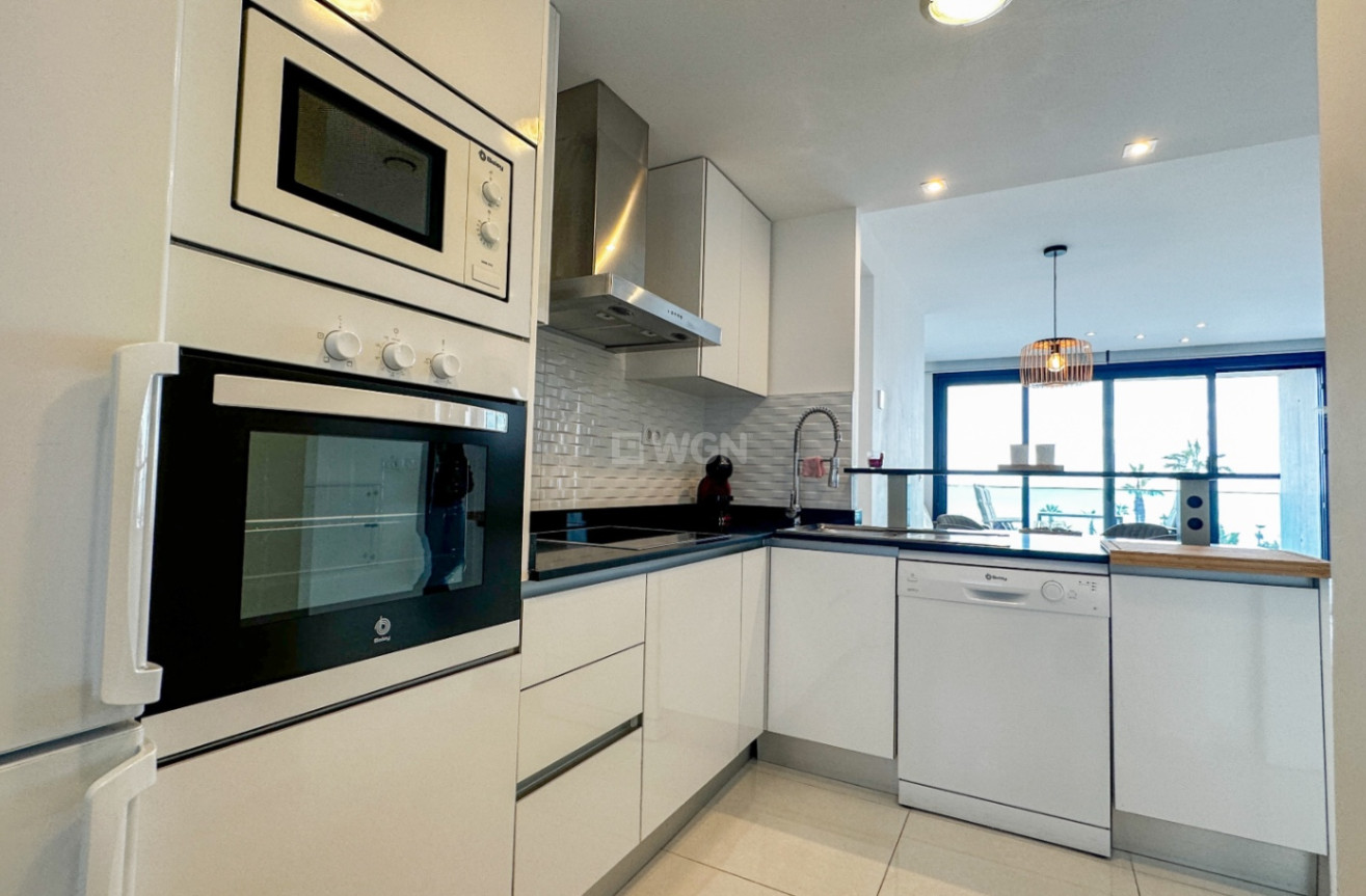 Resale - Apartment / flat - Torrevieja - Costa Blanca