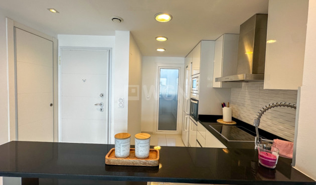 Resale - Apartment / flat - Torrevieja - Costa Blanca