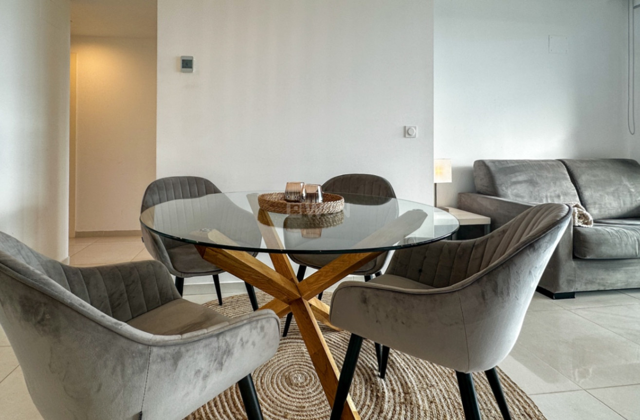 Resale - Apartment / flat - Torrevieja - Costa Blanca