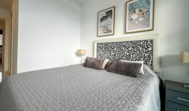 Resale - Apartment / flat - Torrevieja - Costa Blanca