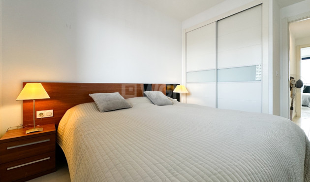 Resale - Apartment / flat - Torrevieja - Costa Blanca