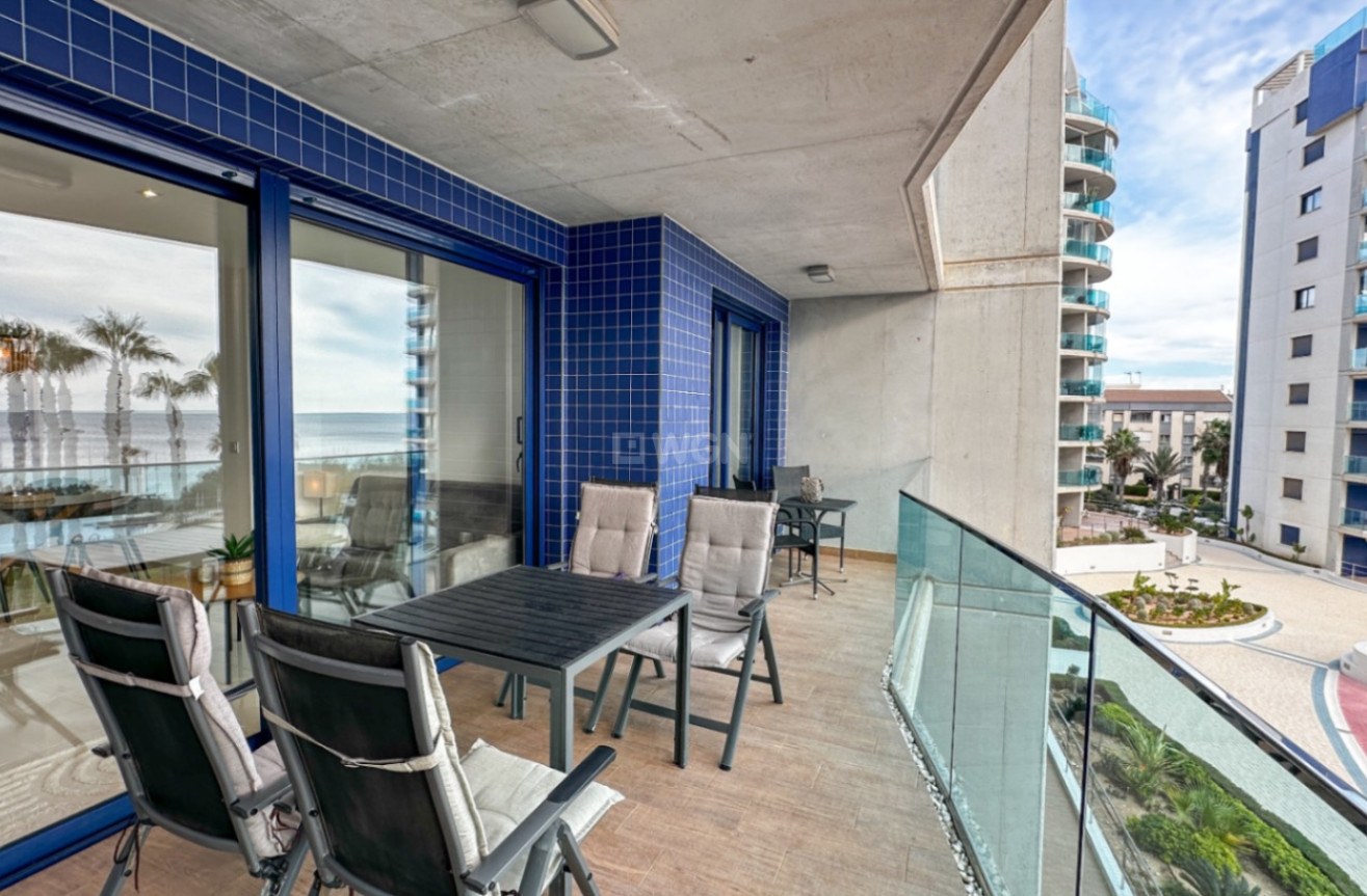 Resale - Apartment / flat - Torrevieja - Costa Blanca