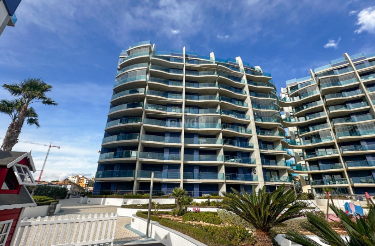 Resale - Apartment / flat - Torrevieja - Costa Blanca