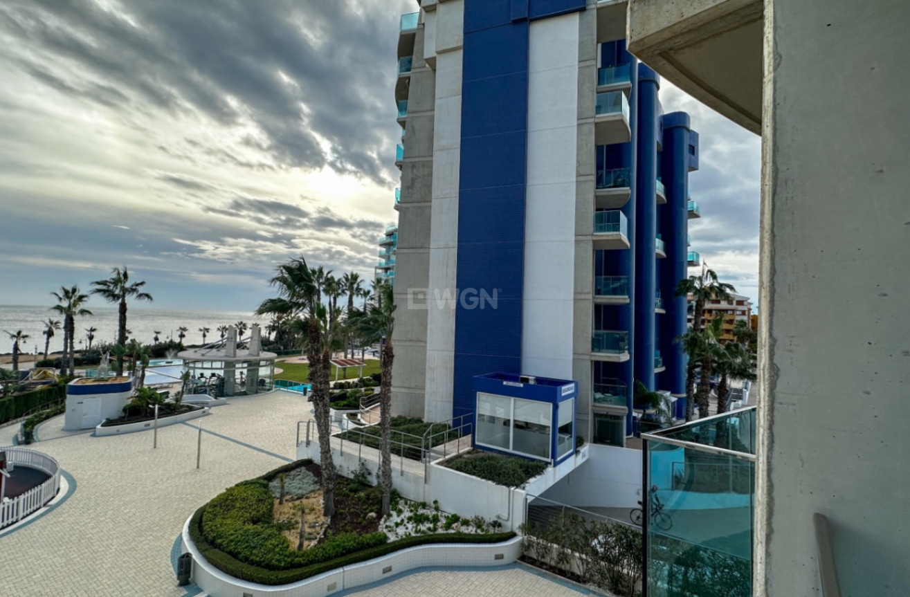 Resale - Apartment / flat - Torrevieja - Costa Blanca