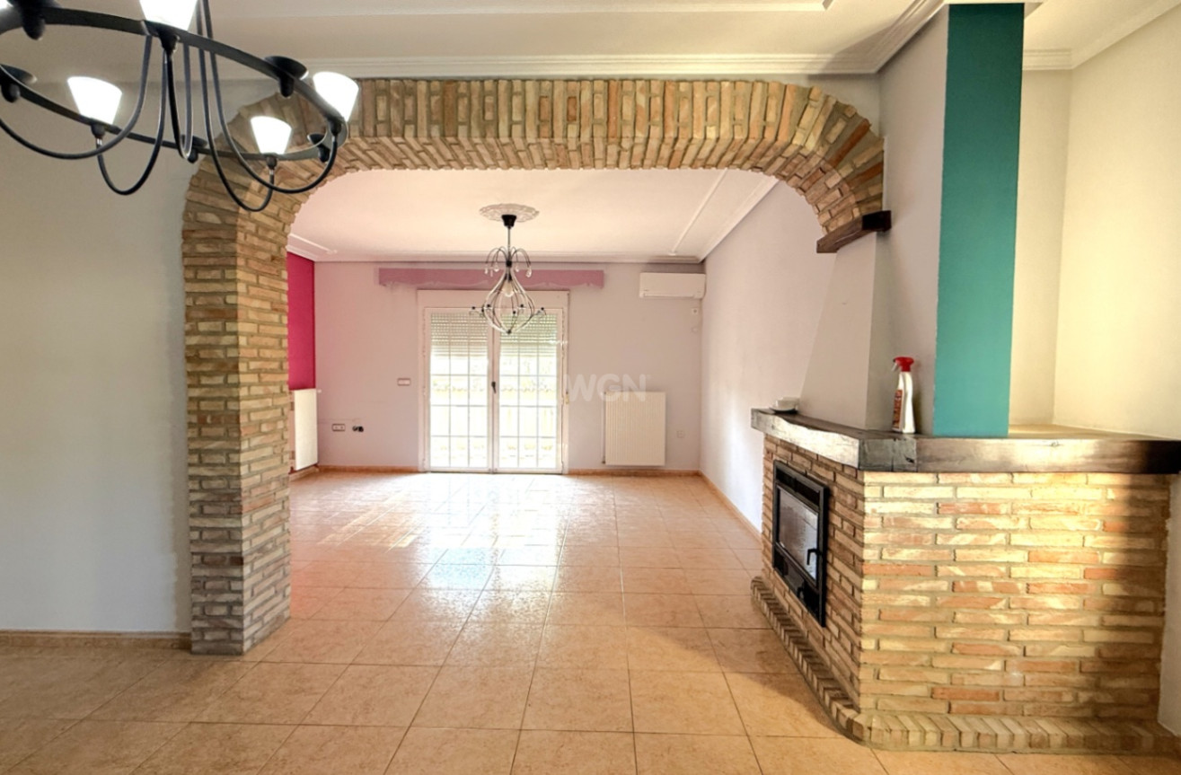 Resale - Villa - Pilar de la Horadada - Costa Blanca