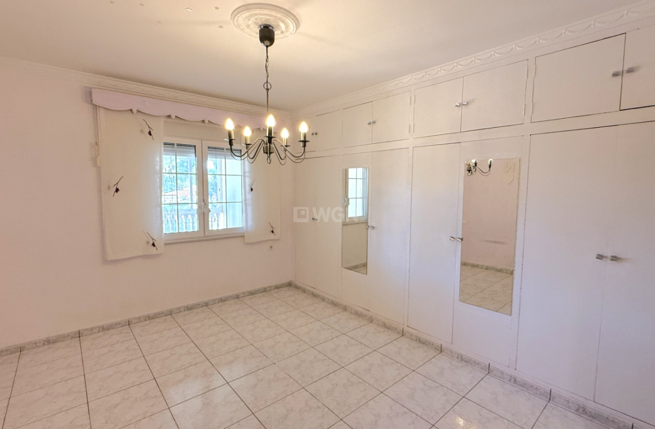 Resale - Villa - Pilar de la Horadada - Costa Blanca