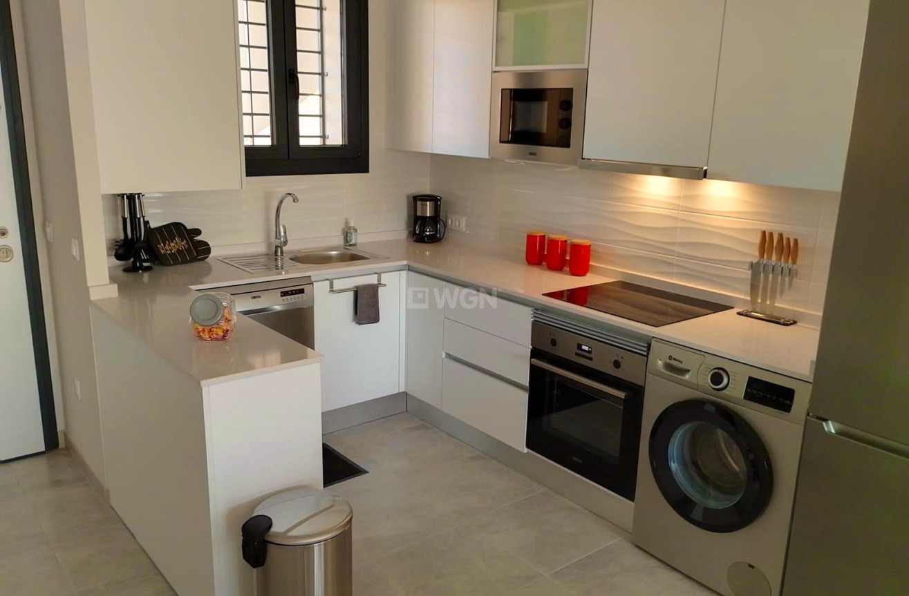 Resale - Apartment / flat - Orihuela - Inland