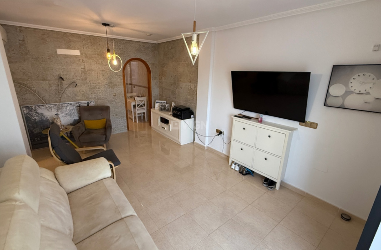 Resale - Apartment / flat - Orihuela - Inland