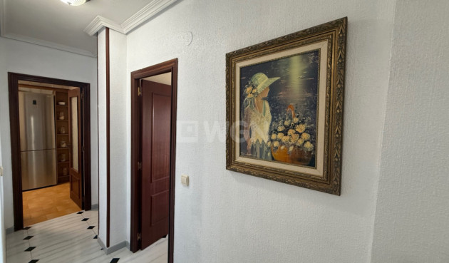 Resale - Apartment / flat - Torrevieja - Costa Blanca