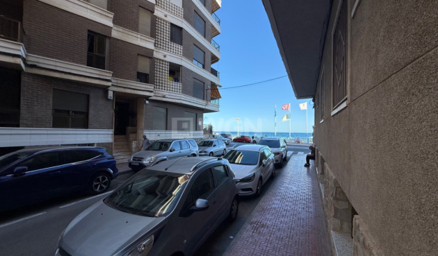Resale - Apartment / flat - Torrevieja - Costa Blanca