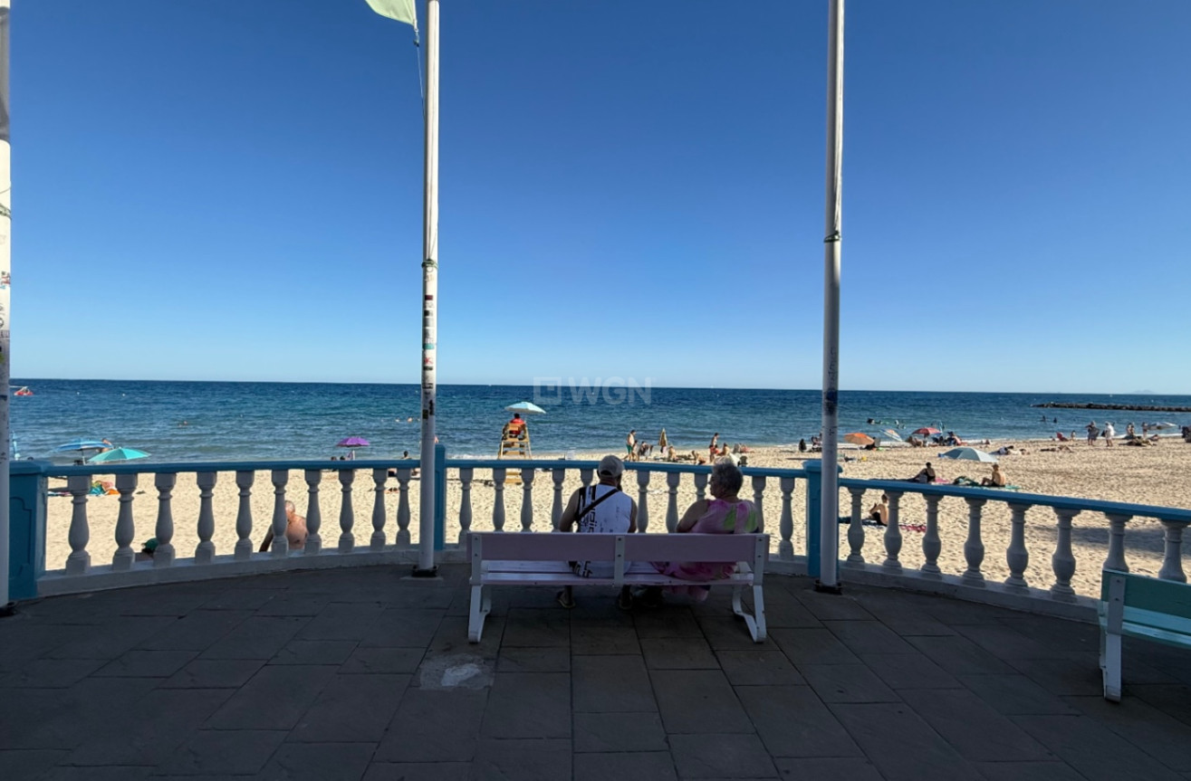 Resale - Apartment / flat - Torrevieja - Costa Blanca