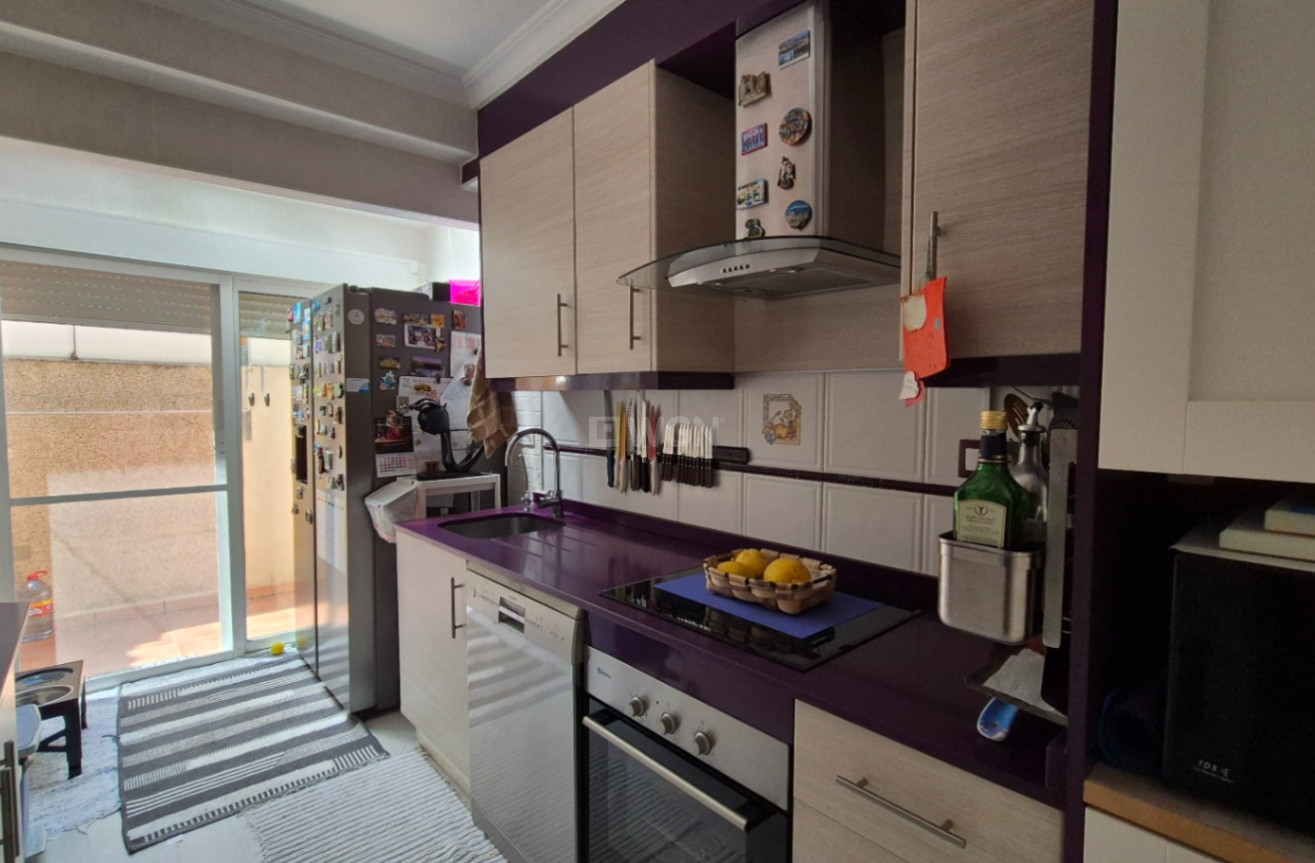 Resale - Townhouse - Torrevieja - Costa Blanca