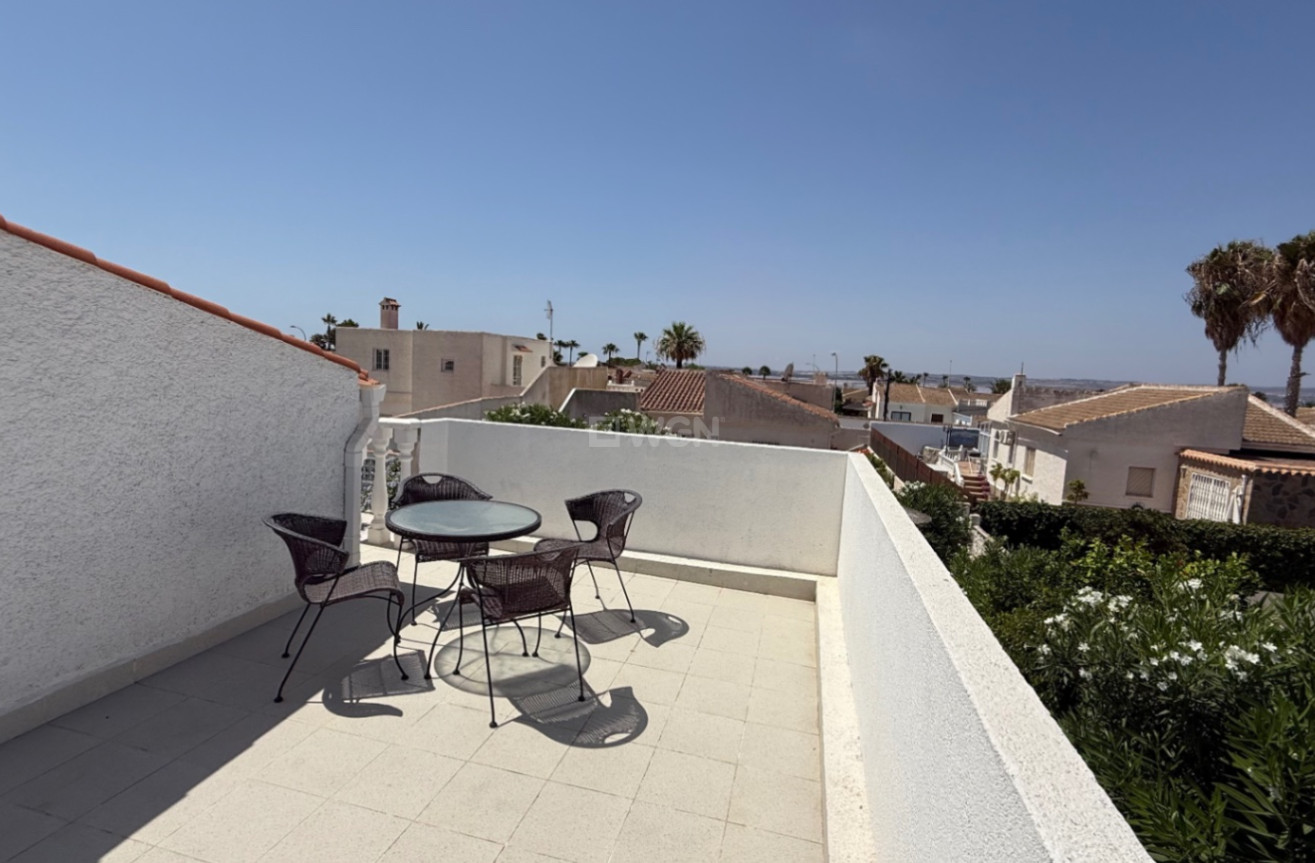 Resale - Villa - Torrevieja - Costa Blanca