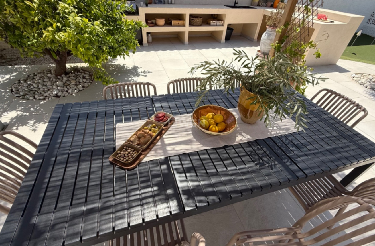 Resale - Villa - Torrevieja - Costa Blanca