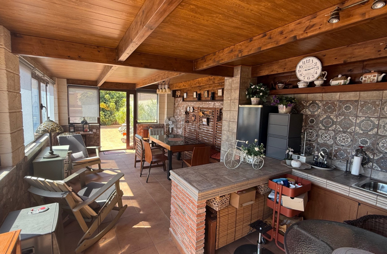 Resale - Villa - Torrevieja - Costa Blanca