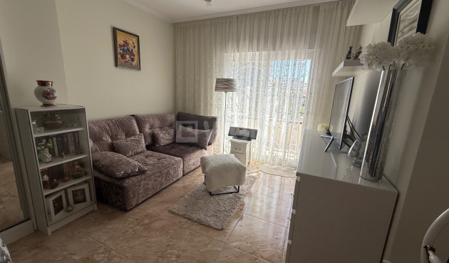 Resale - Villa - Torrevieja - Costa Blanca