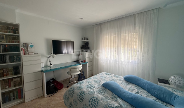 Resale - Villa - Torrevieja - Costa Blanca