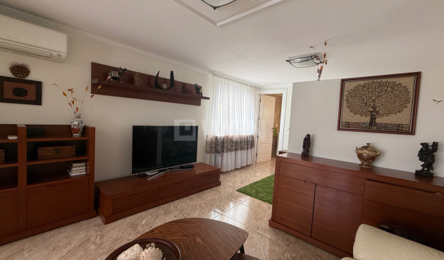 Resale - Villa - Torrevieja - Costa Blanca