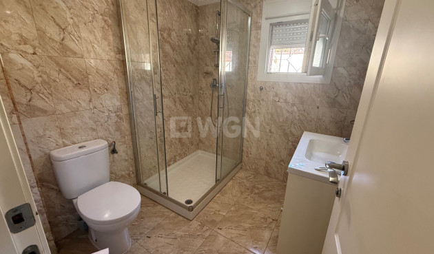 Resale - Villa - Torrevieja - Costa Blanca